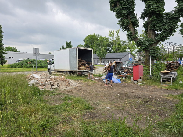 Odvoz stropnih daski